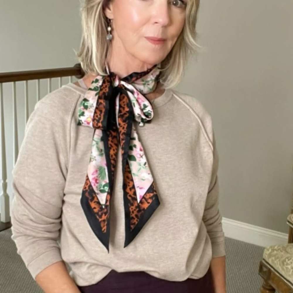 Cabi Simone Scarf - Picture 7 of 14